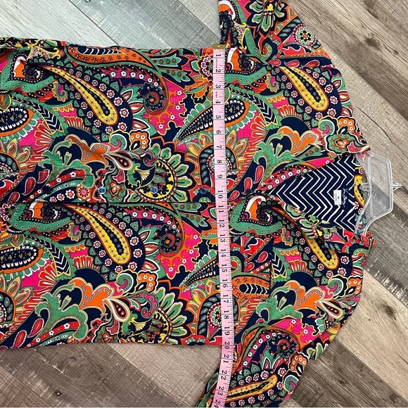 Vera Bradley Multicolor Paisley button up long sleeved blouse size M EUC - Picture 5 of 8